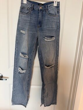 Boohoo Light Blue Distressed Straight-Leg Jeans